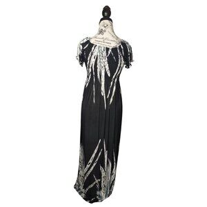 Timeless Boho Black Smocked Maxi Dress – Elegant Motif Print, Flowy & Feminine